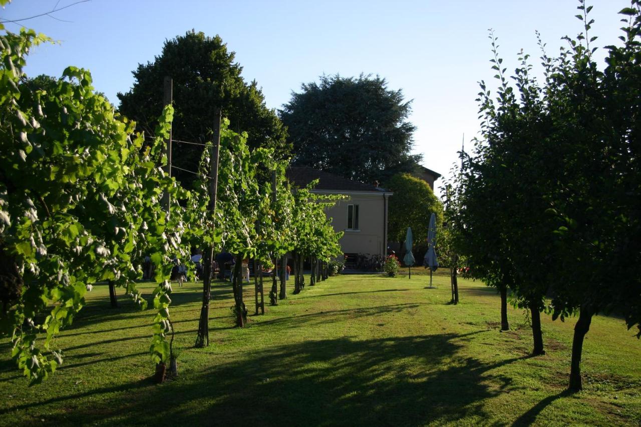 Villa Lilli 2 Ferrara Exterior photo